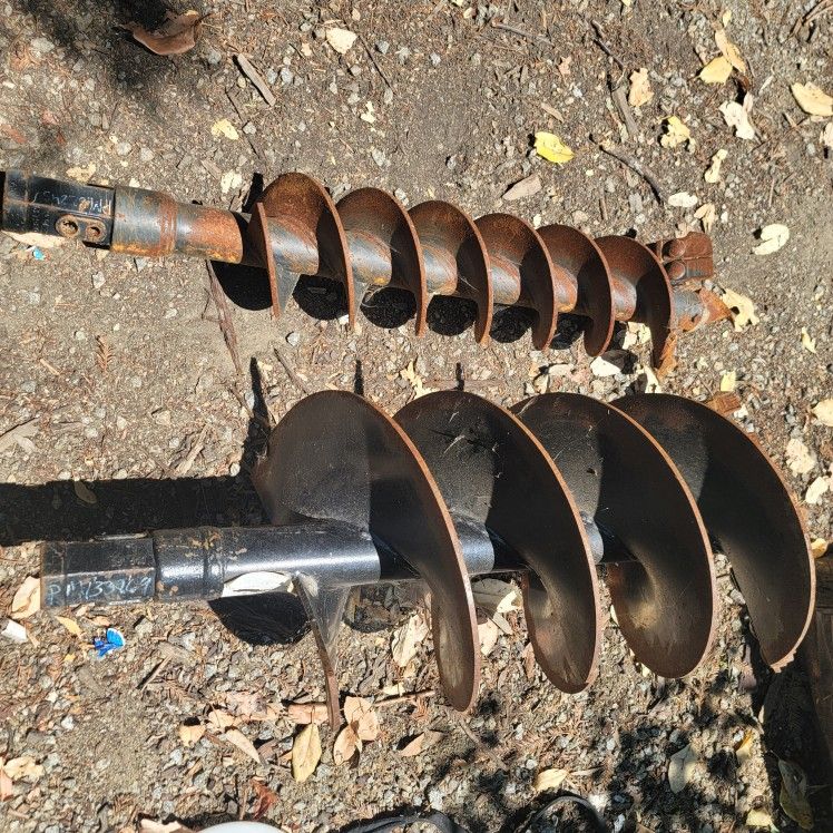 John Deere Augers And Attachments With Two Buckets