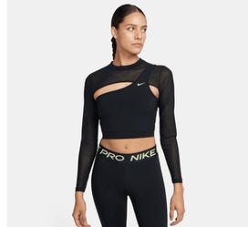 Nike Women’s Long Sleeve Crop Top