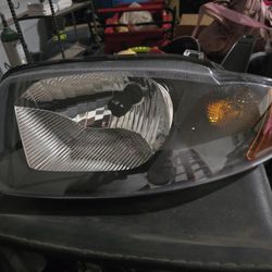 03'-05' Chevrolet Calvalier Headlights