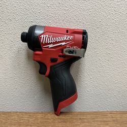 Milwaukee 3453-20 M12 FUEL 12V Lithium-Ion Brushless Cordless 1/4 in. Hex Impact Driver (Tool-Only)