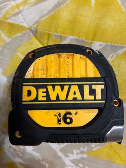 25 foot tape measures