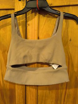 Alo Ribbed Sports Bra