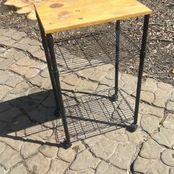 Furniture small table with wheels and hooks