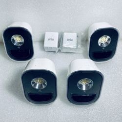 lot Of 4 Netgear Arlo Wireless Add-On In/Outdoor Smart Security Lights With Two Batteries