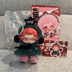Popmart SkullPanda Winter Symphony Plush Series Partita
