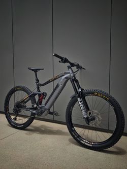 Full-Suspension Electric Mountain Bike Haibike Xduro 6.0 + Upgrades