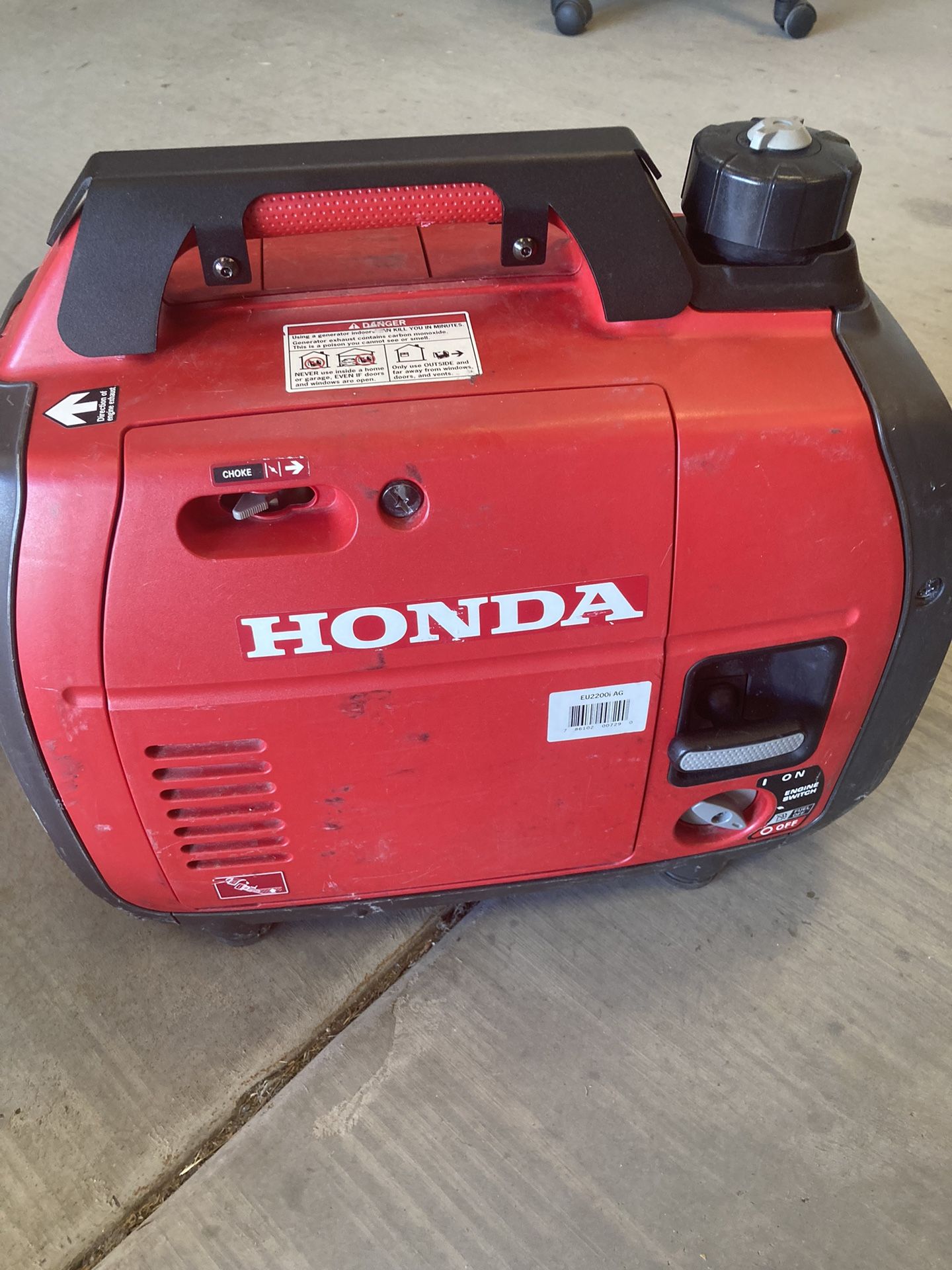 Honda EU2200i Generator. $595