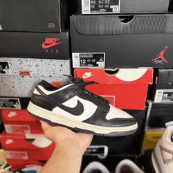 Nike Dunk Low Panda size 9.5 USED 