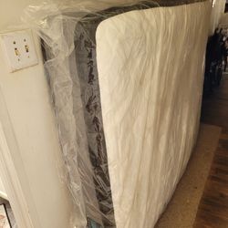 Newer Bedstory 10.5" Full Medium Firm Mattress. Very nice & comfortable... Nice!