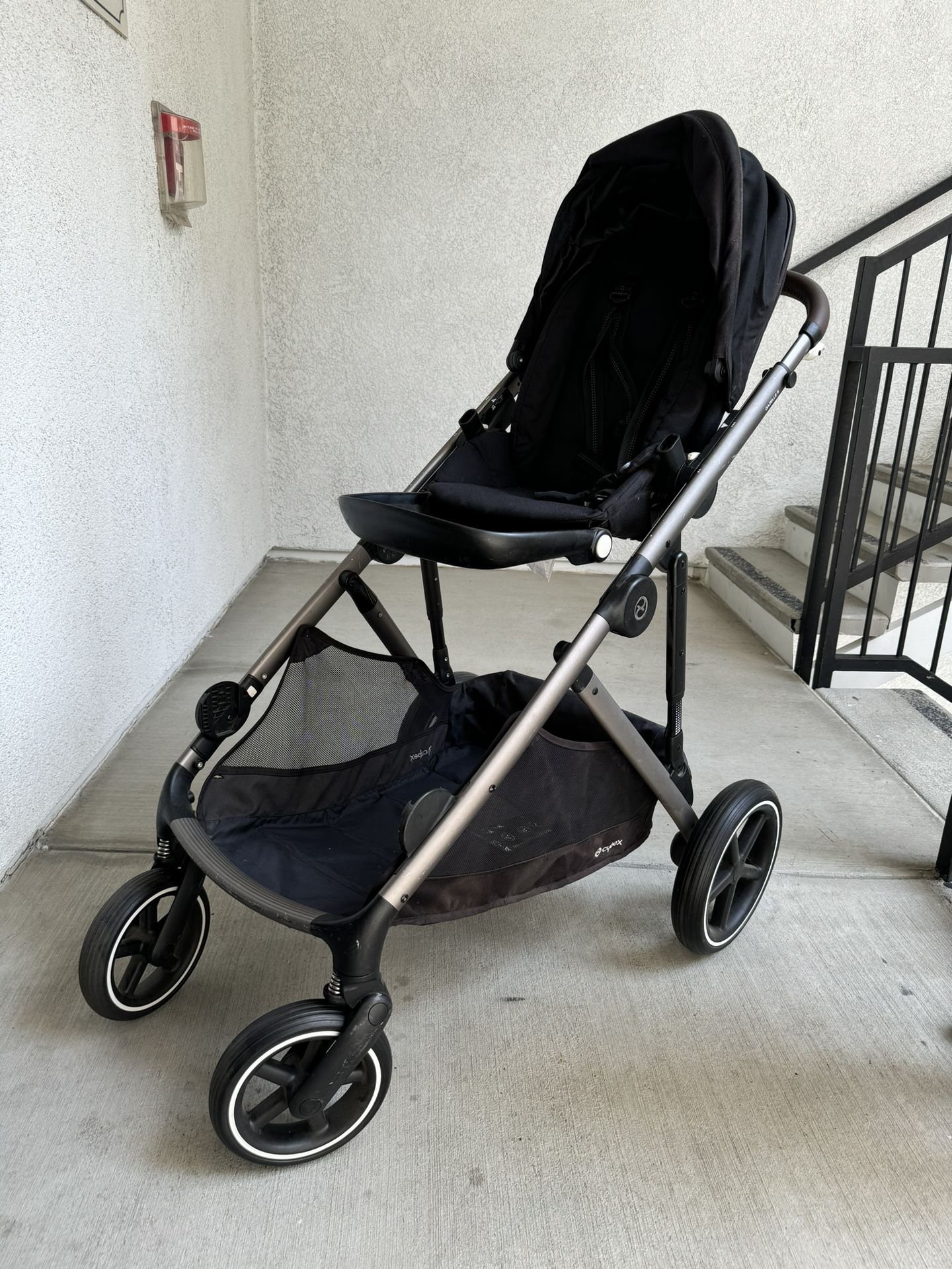 CYBEX GAZELLE S DOUBLE STROLLER