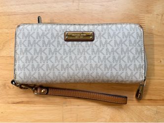 MK Large Wallet