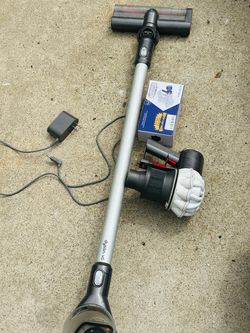 Dyson v6 for accessories/parts