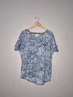 NWOT Christopher And Banks Women's Multi-Color Floral/ Butterfly Shirt Size: L