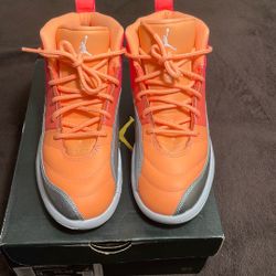 JORDAN 12 RETRO