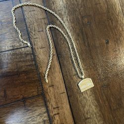 Gold rope chain with last supper pendant