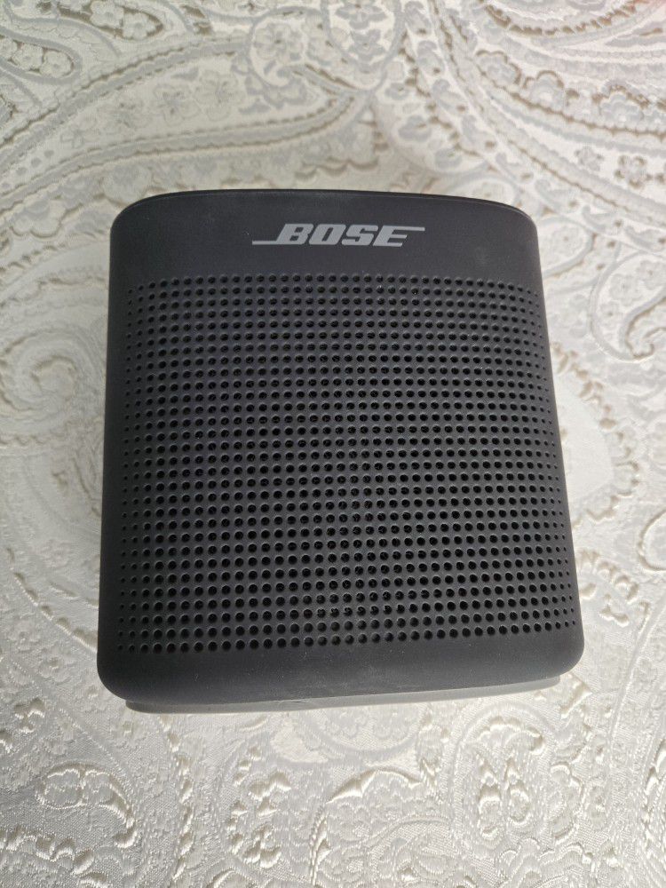 BOSE Soundlink Color II Bluetooth Speaker