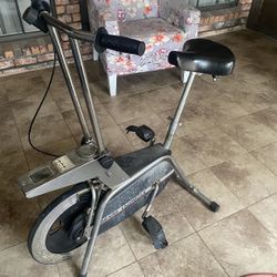 Sears Ergometer Exercise Bike for Sale in Euless, TX - OfferUp