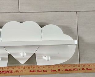 White Wood Heart Wall Shelf with Pegs