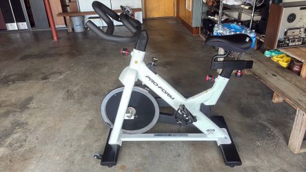 Pro-form work out bicycle excellent