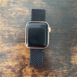 Apple watch series clearance 4 used for sale