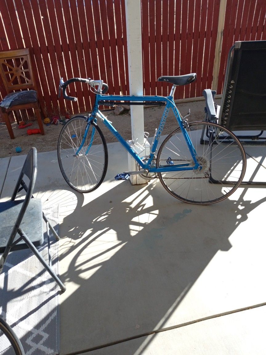 Racing Bike Schwinn 754 $ 150.00 Now 1900 New