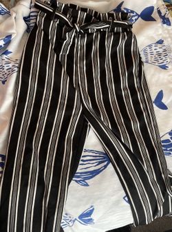 Junior Summer Pants $10