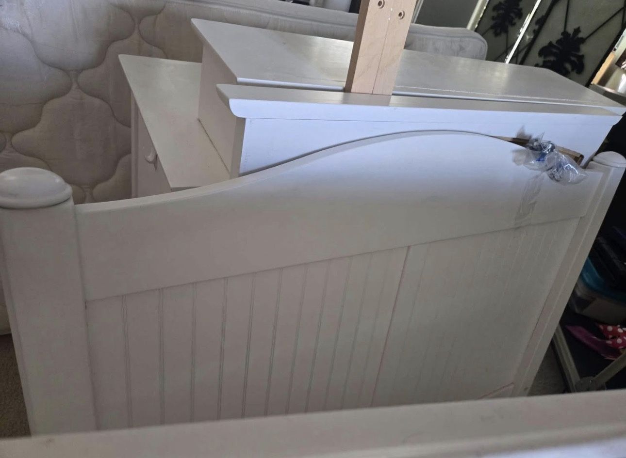 Twin bed with trundle bedroom set