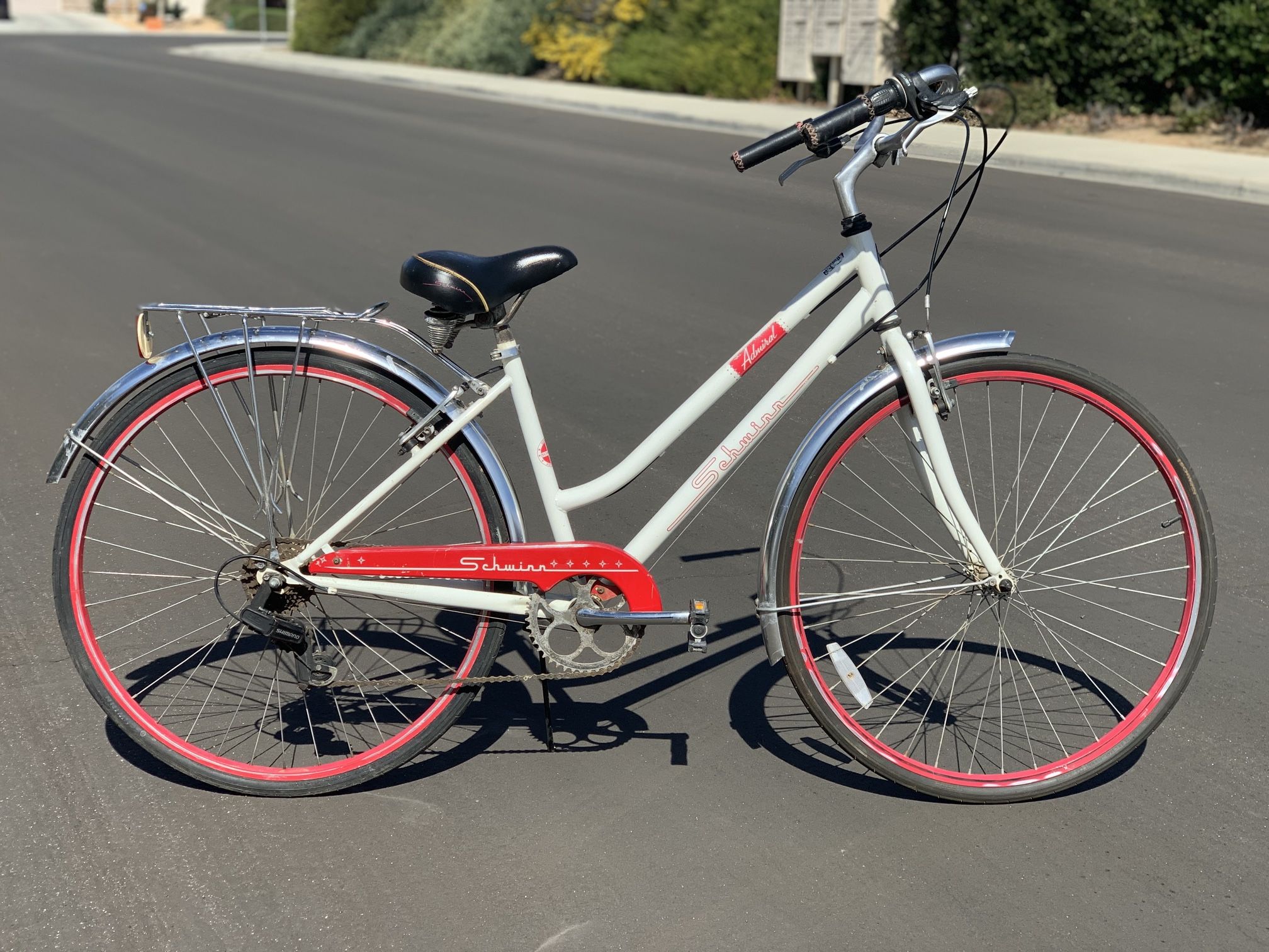 Vintage Classic Schwinn Admiral Speed Touring Bike