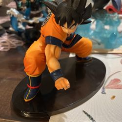 Goku Dragon Ball Z Figure