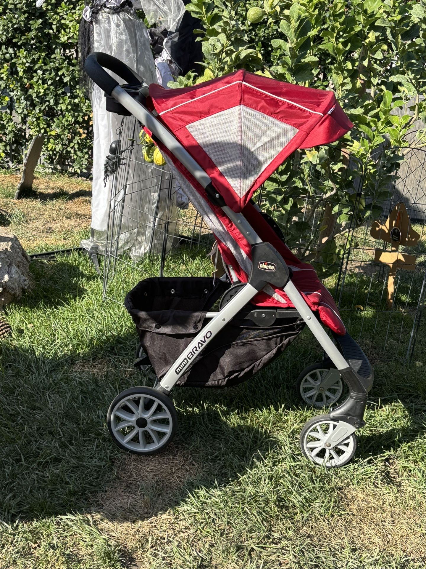 CHICCO STROLLER 