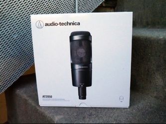 *NEW IN BOX* Audio Technica Studio Microphone