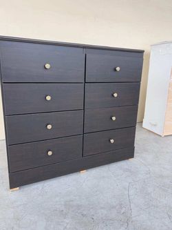 Cw 8 drawers with rails