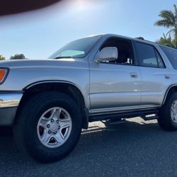 2002 4Runner Sr5 2wd Clean Title