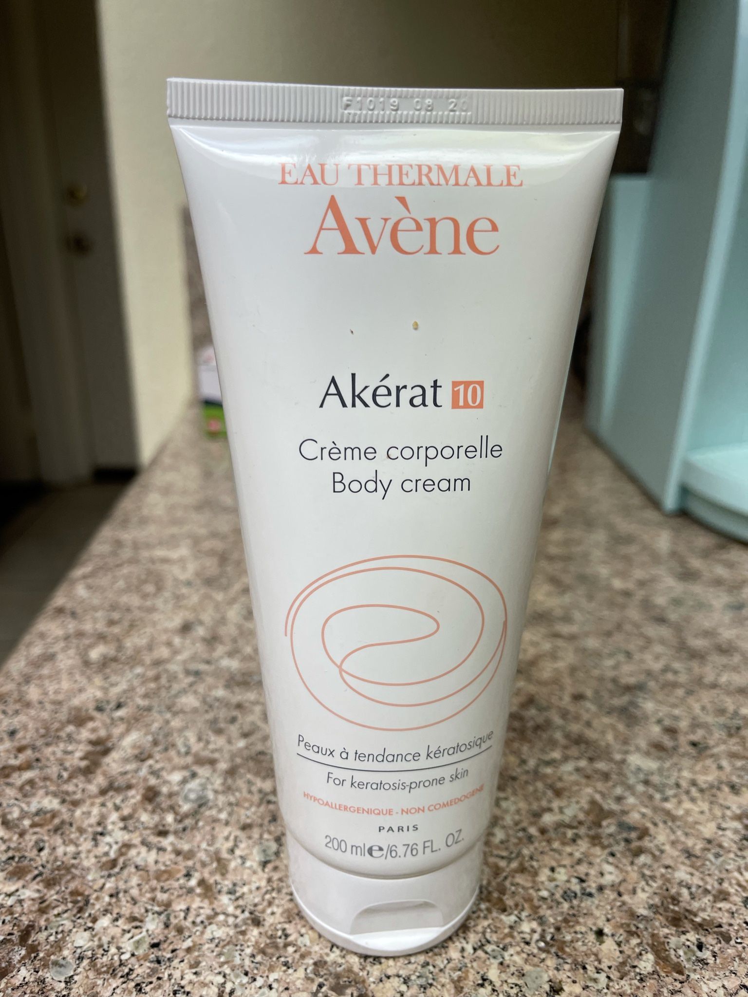 Avene Akerat body cream