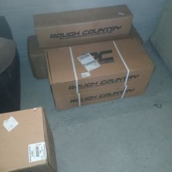 Rough Country Lift Kit 