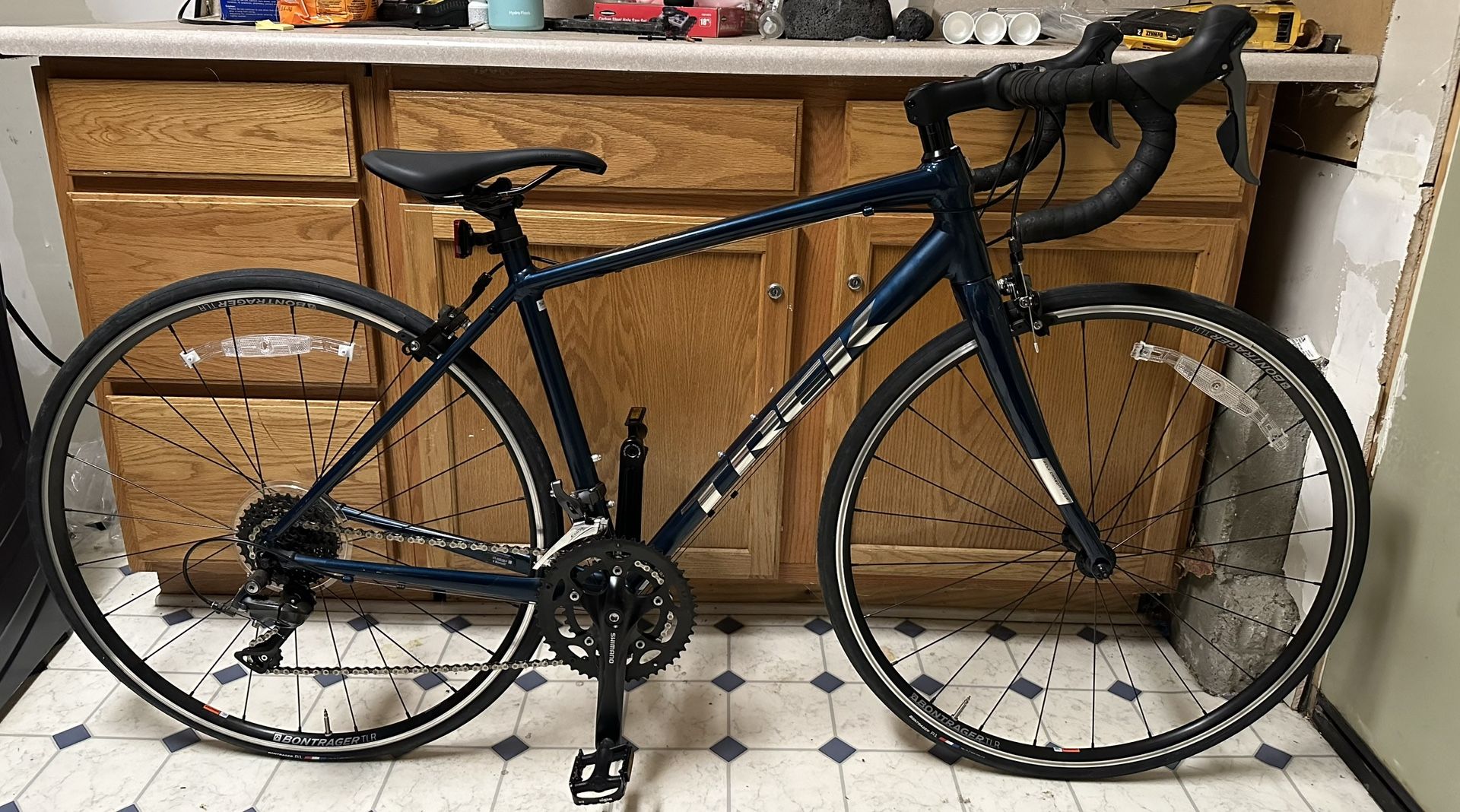 2021 Trek Road Bike Domane AL 2