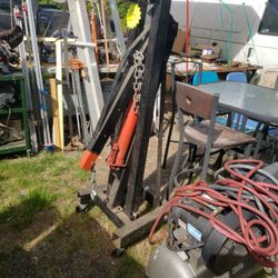 2T Engine Crane