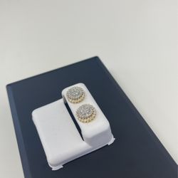 10K diamond Earrings / 10 KT Gold Earring / 10KT Real Diamonds 