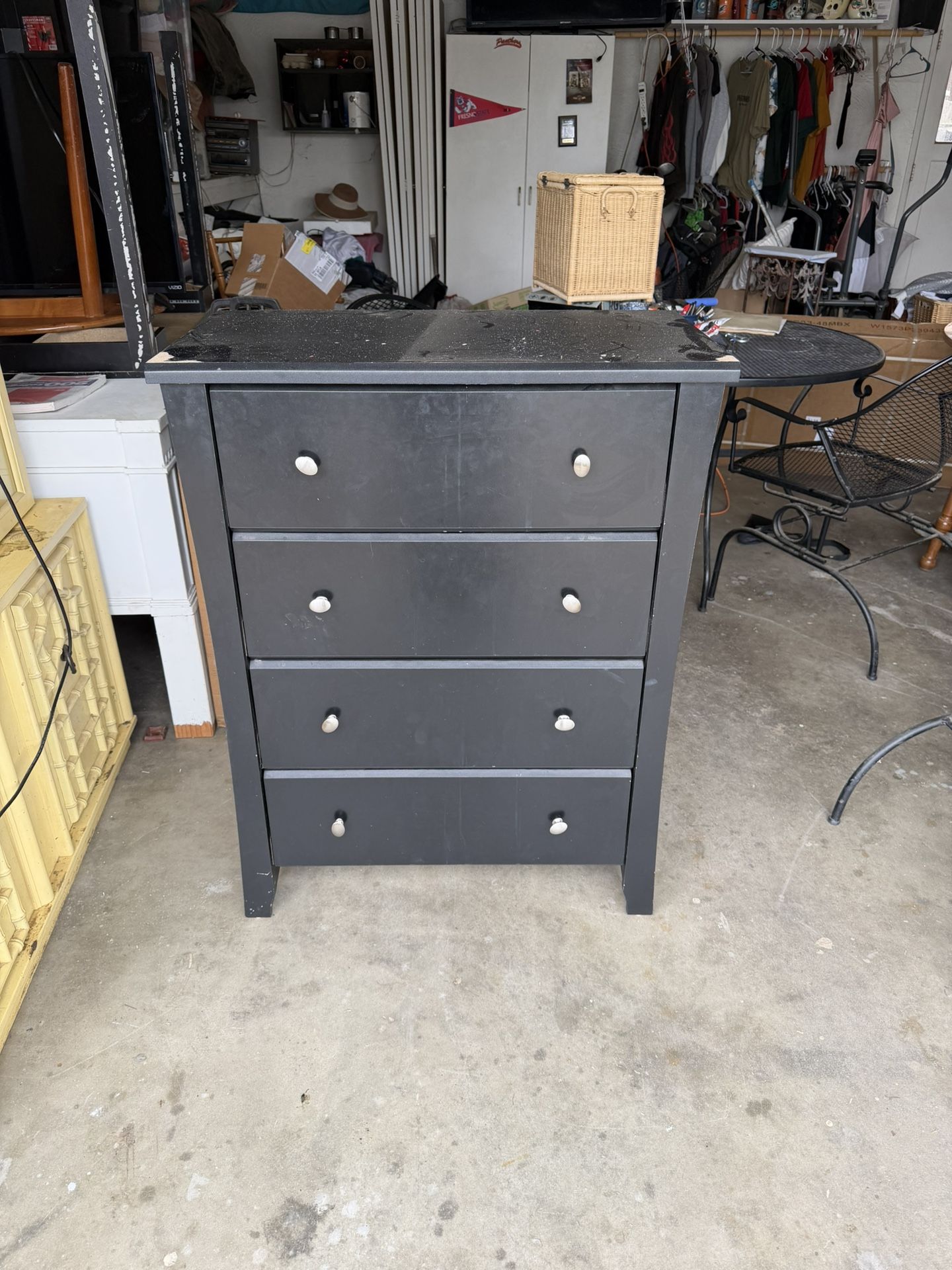 Dresser