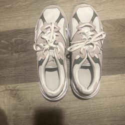 Women’s Nikes - Sz. 9.5