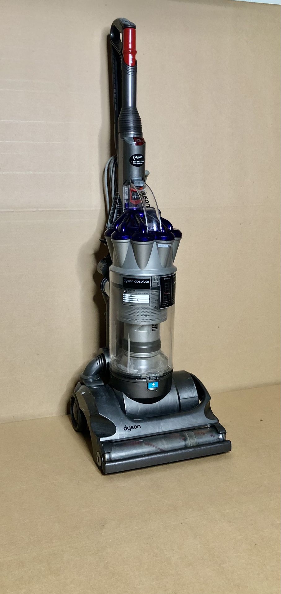 Dyson DC17 Animal Absolute Works great! No issues, great suction.