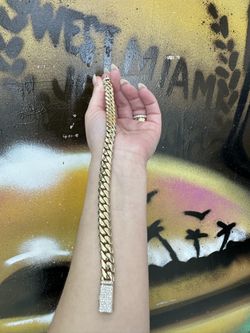 14k SOLID CUBAN LINK BRACELET