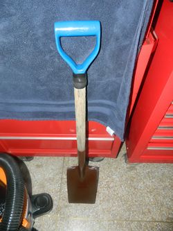 USA MADE FLAT HEAD SHOVEL 37-INCH