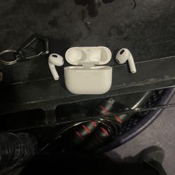 AirPods 3