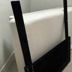 Twin Bed Frame + Mattress + Quilted Box Spring +Headboard – Full Set (Good Condition)