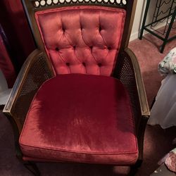 Set Of 2 antique chairs 