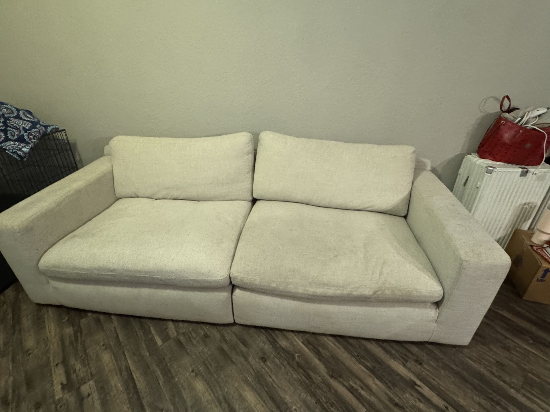 CLOUD COUCH DUPE