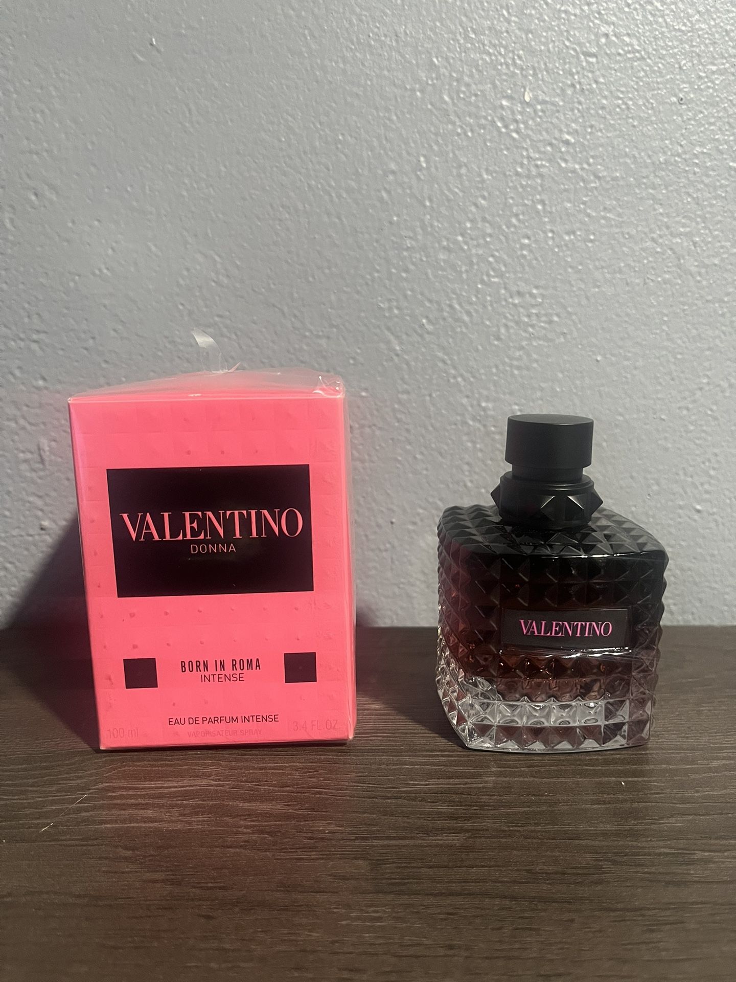 Valentino Born In Roma Intense EDP Woman’s Perfume