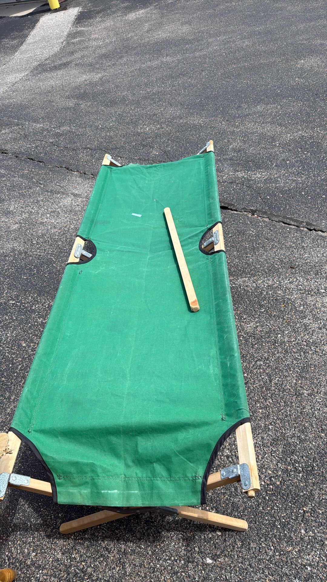 Free Military cot, great condition