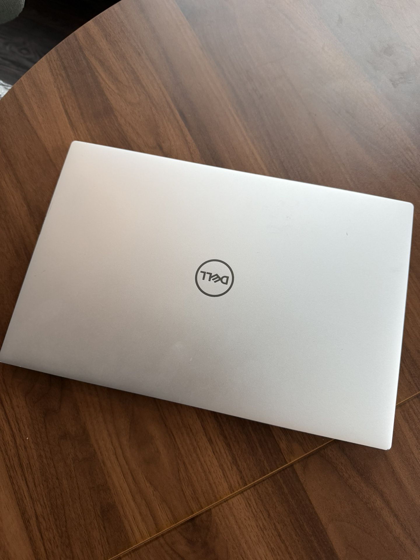 Dell XPS 9520 (2022) 4K Touchscreen. [i9/1TB/64GB RAM] 